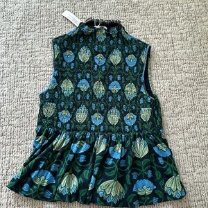 Rebecca Taylor sleeveless smocked top. Size small.